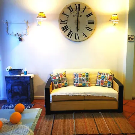 'sardinha' Charming Portuguese Style For Rent 'vida A Portuguesa' Local Портіман