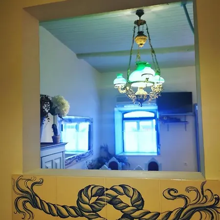 'sardinha' Charming Portuguese Style For Rent 'vida A Portuguesa' Local * Портіман