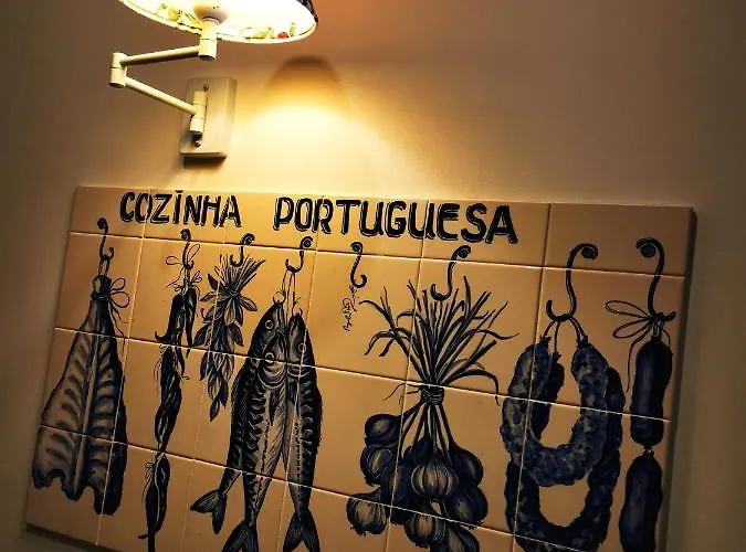 Charming Portuguese Style Apartment, For Rent Vida à Portuguesa, Sardinha Local Appartamento *