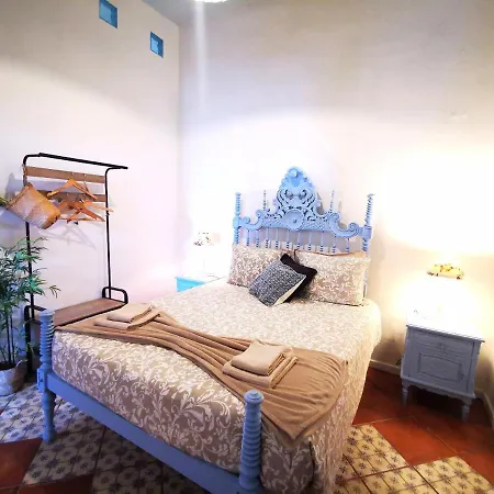 Апартаменты Charming Portuguese Style Apartment, For Rent 